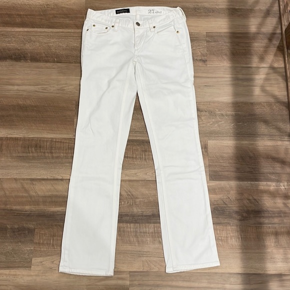 J. Crew Denim - J.Crew White Matchstick Denim Jeans Size 27S